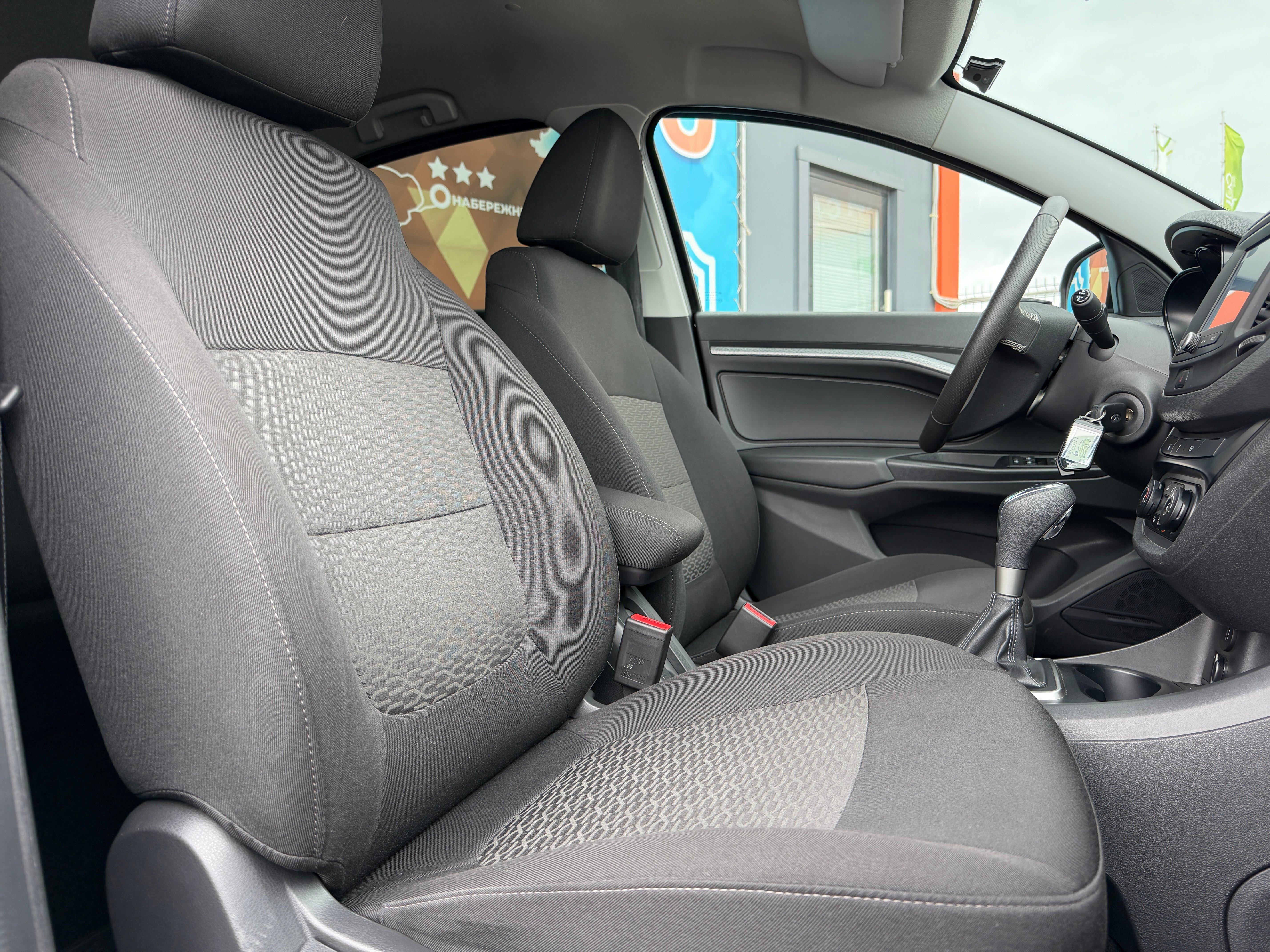 Lada (ВАЗ) Vesta Luxe, 2022 года, пробег 27400 км
