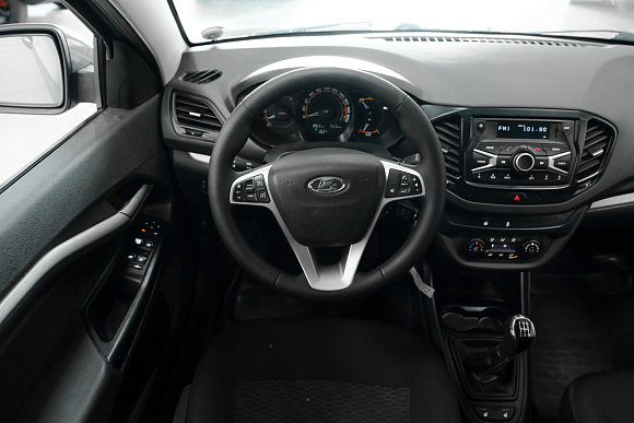 Lada (ВАЗ) Vesta Comfort Image, 2018 года, пробег 191000 км