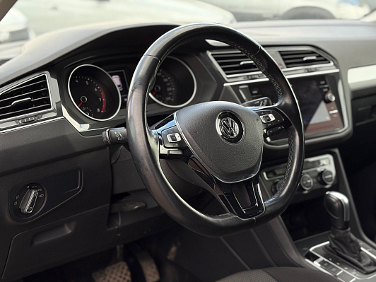 Volkswagen Tiguan Winter Edition, 2020 года, пробег 142547 км