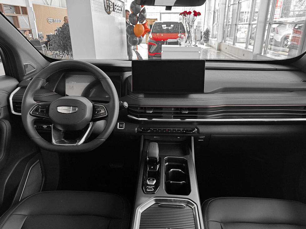 Geely Okavango Luxury, белый