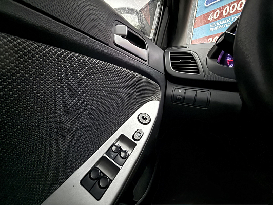 Hyundai Solaris Optima, 2013 года, пробег 215469 км