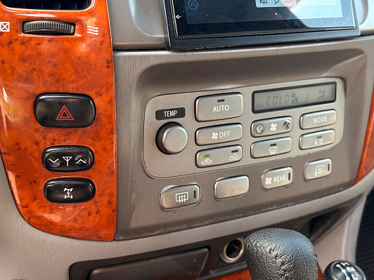 Toyota Land Cruiser, 2006 года, пробег 407498 км
