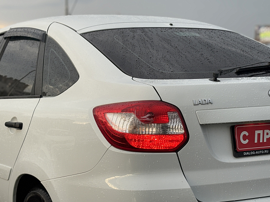 Lada (ВАЗ) Granta Comfort Optima Multimedia Glonass 21917-51-00C, 2017 года, пробег 129850 км