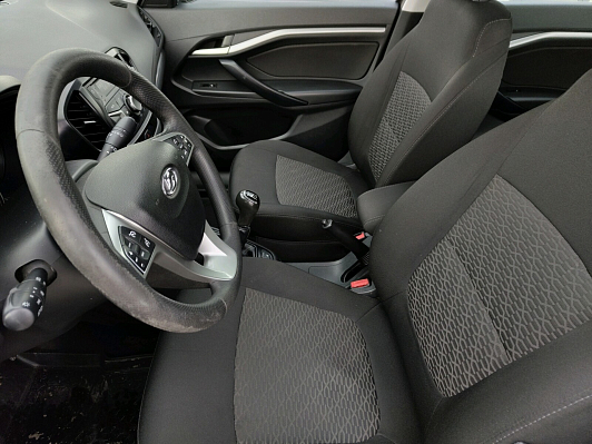 Lada (ВАЗ) Vesta Comfort, 2018 года, пробег 118000 км