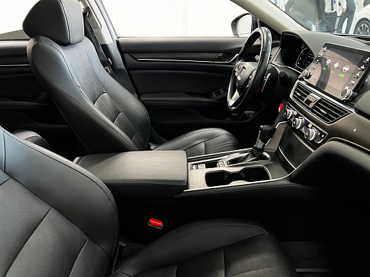 Honda Accord, 2020 года, пробег 57000 км