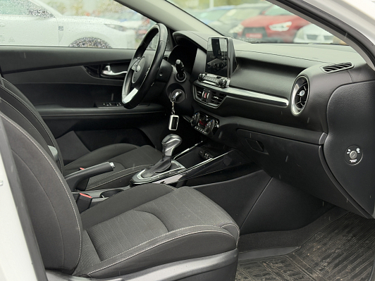 Kia Cerato Luxe, 2019 года, пробег 97407 км