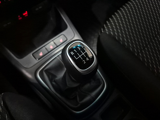 Kia Rio Luxe, 2019 года, пробег 141818 км