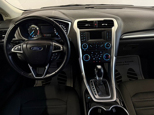 Ford Mondeo Trend, 2015 года, пробег 89000 км
