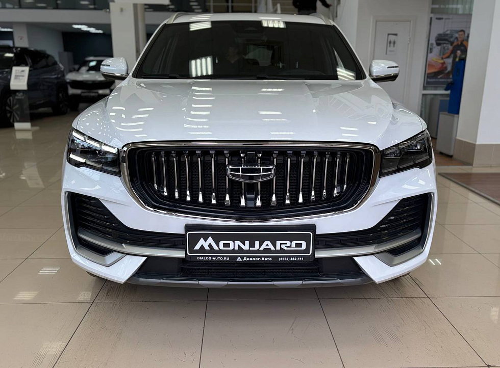 Geely Monjaro Flagship, белый