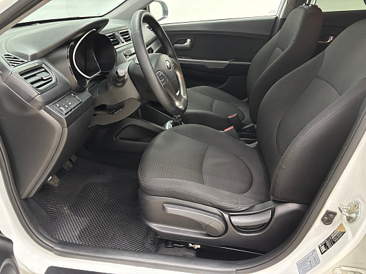 Kia Rio Prestige, 2016 года, пробег 113812 км