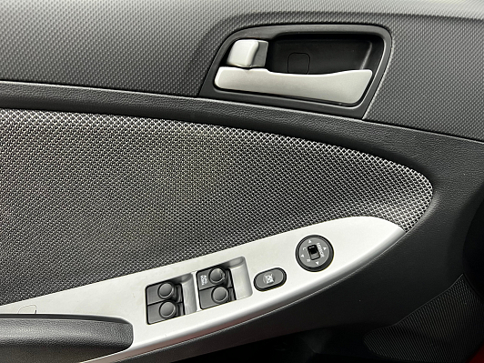 Hyundai Solaris Comfort, 2012 года, пробег 156179 км