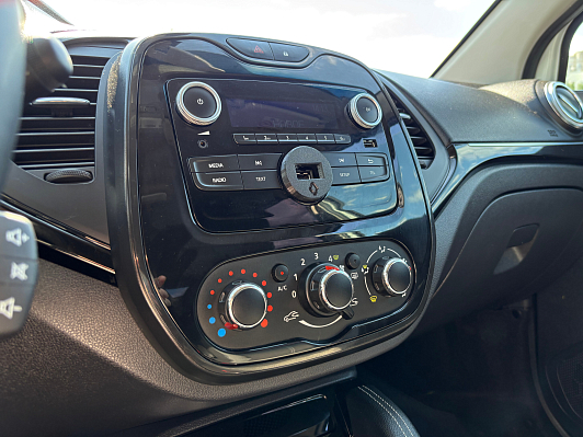 Renault Kaptur Drive, 2021 года, пробег 62153 км