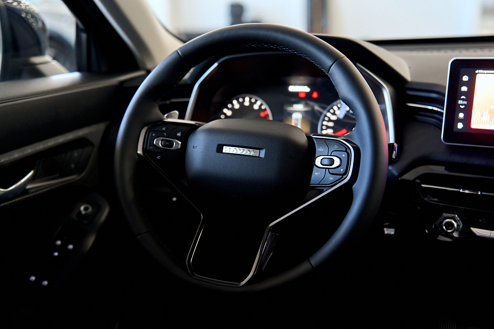 Haval Jolion Техно+, серый