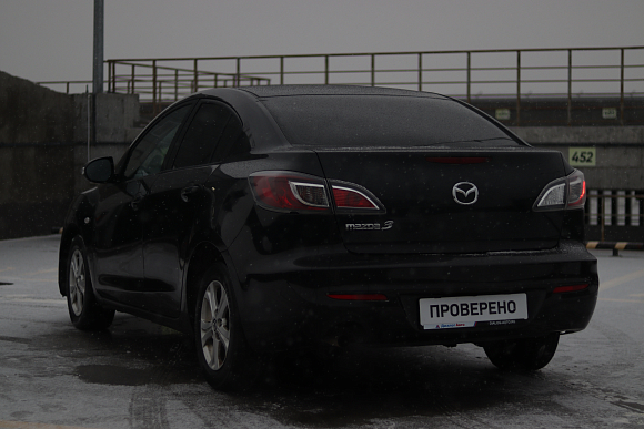 Mazda 3 Touring, 2013 года, пробег 350000 км