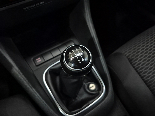 Volkswagen Golf Match, 2012 года, пробег 156580 км