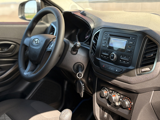 Lada (ВАЗ) XRAY Comfort, 2017 года, пробег 188800 км