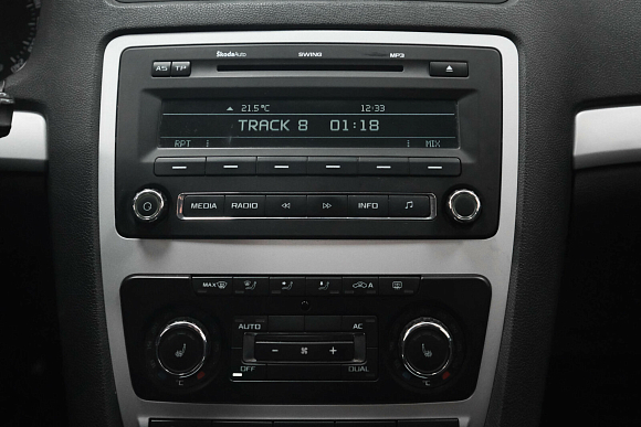 Skoda Octavia Ambition, 2010 года, пробег 149000 км