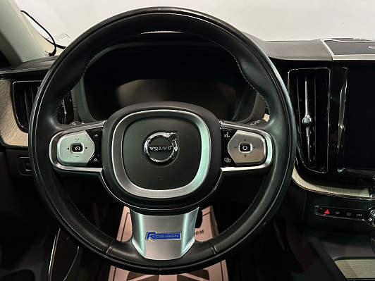 Volvo XC60 Inscription, 2018 года, пробег 525001 км