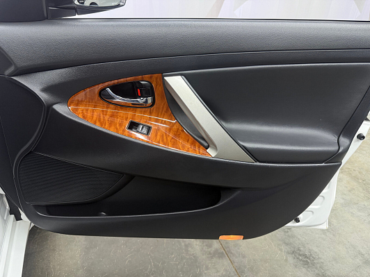 Toyota Camry, 2009 года, пробег 235000 км