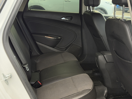 Opel Astra Cosmo, 2011 года, пробег 203510 км