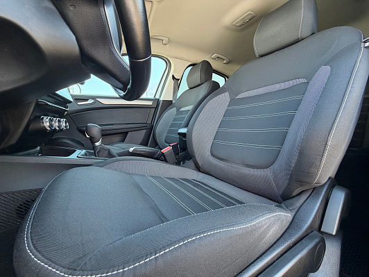 Renault Arkana Life, 2021 года, пробег 58288 км