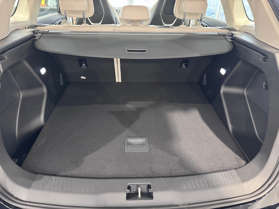 Hongqi HS3 Комфорт, черный