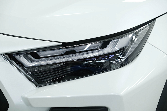 Toyota RAV4, 2025 года, пробег 142 км