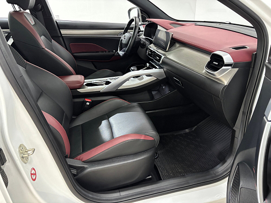 Geely Coolray Flagship, 2023 года, пробег 35375 км