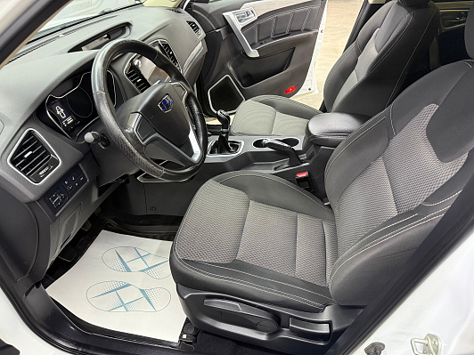 Geely Emgrand X7, 2019 года, пробег 107424 км