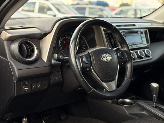 Toyota RAV4, 2013 года, пробег 135138 км