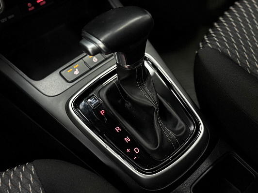 Kia Rio Luxe, 2019 года, пробег 197895 км