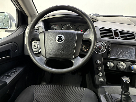 SsangYong Kyron, 2013 года, пробег 215000 км