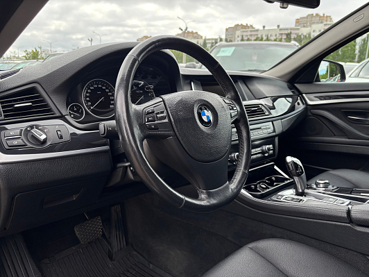 BMW 5 серии, 2013 года, пробег 204701 км