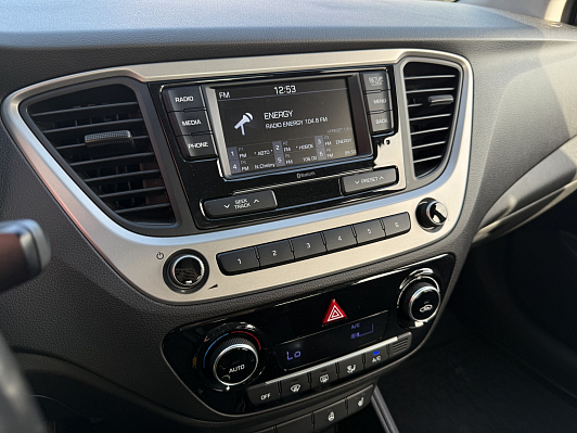 Hyundai Solaris Comfort, 2017 года, пробег 65077 км