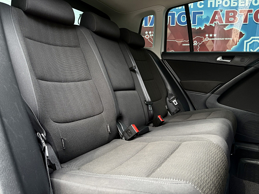 Volkswagen Tiguan Trend&Fun, 2013 года, пробег 136000 км