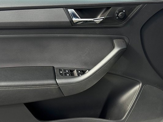 Skoda Rapid Hockey Edition, 2021 года, пробег 57565 км