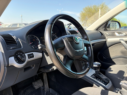 Skoda Octavia Elegance, 2012 года, пробег 360337 км