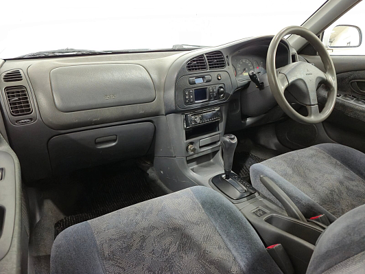 Mitsubishi Lancer, 2000 года, пробег 331398 км