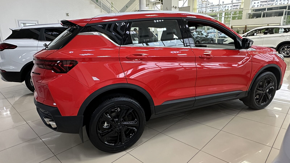Geely Coolray Comfort, красный