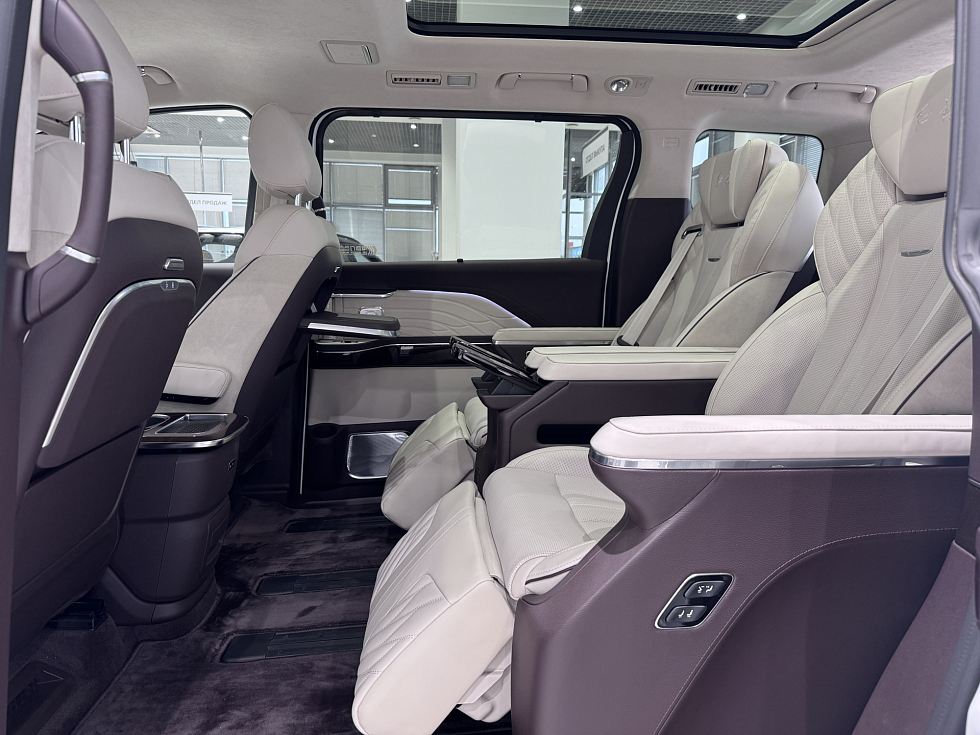Hongqi HQ9 Бизнес (Executive), белый
