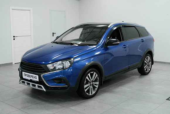 Lada (ВАЗ) Vesta Luxe, 2021 года, пробег 64800 км