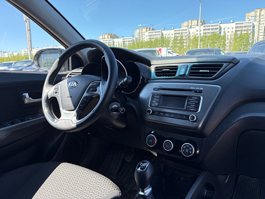 Kia Rio Luxe, 2015 года, пробег 212450 км