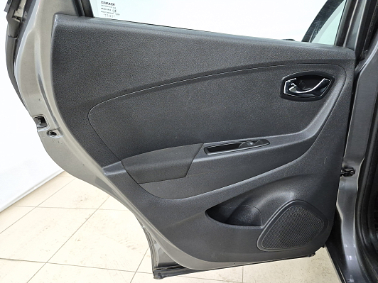 Renault Kaptur Drive, 2016 года, пробег 93714 км