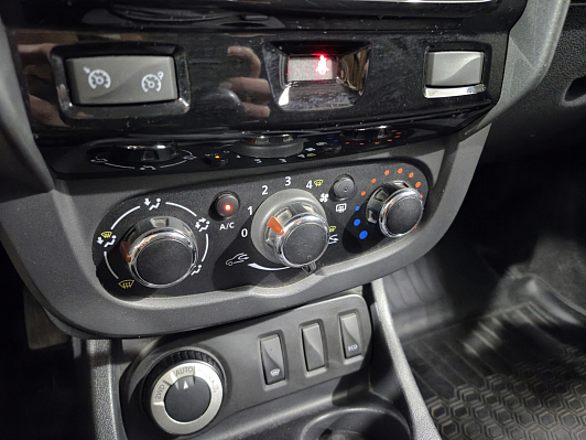 Renault Duster Dakar Edition, 2019 года, пробег 74775 км