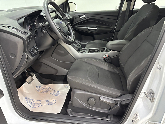 Ford Kuga Trend, 2017 года, пробег 206881 км