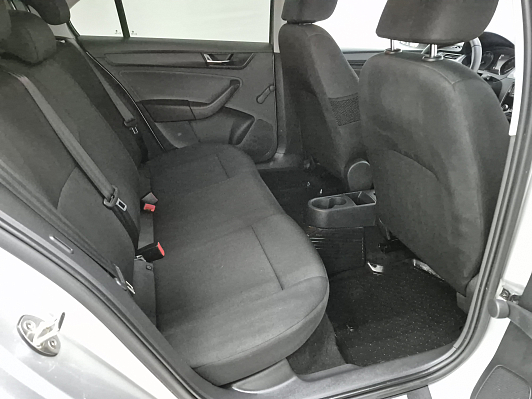 Skoda Rapid Hockey Edition Active, 2019 года, пробег 99510 км