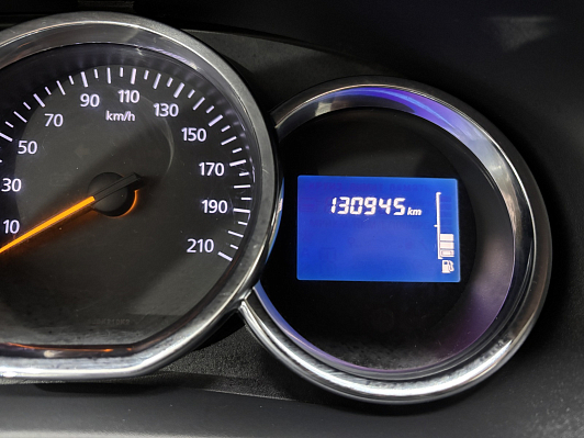 Renault Logan Privilege, 2017 года, пробег 130937 км