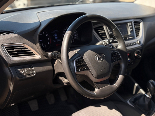 Hyundai Solaris Elegance, 2019 года, пробег 107300 км