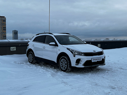 Kia Rio Luxe, 2021 года, пробег 99383 км