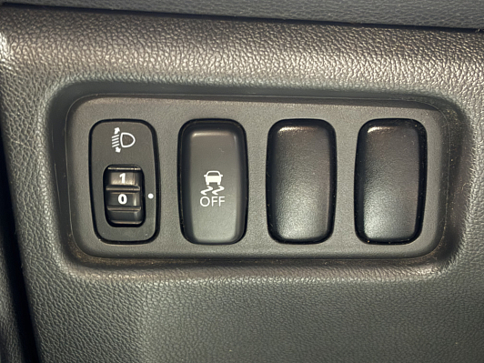 Mitsubishi ASX Invite, 2012 года, пробег 184600 км